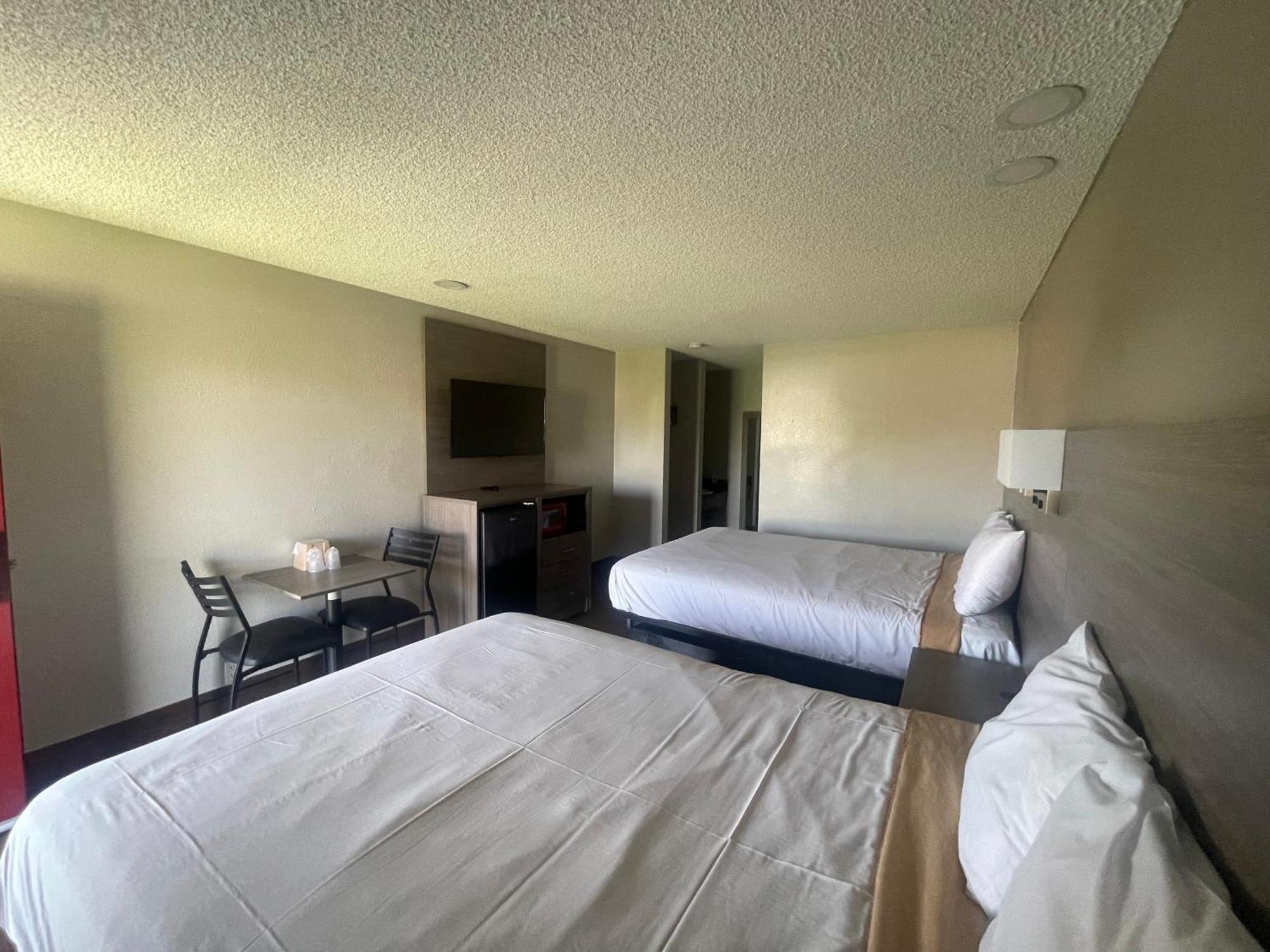 Simplestay Suites - Downtown 샌 베르나디노 외부 사진