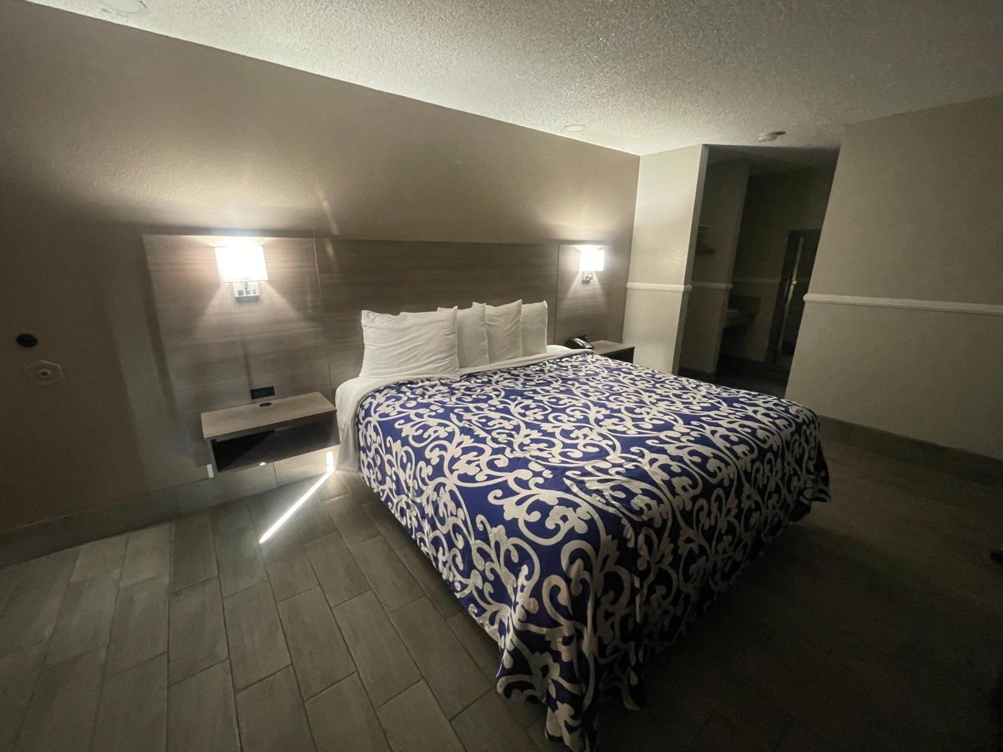 Simplestay Suites - Downtown 샌 베르나디노 외부 사진
